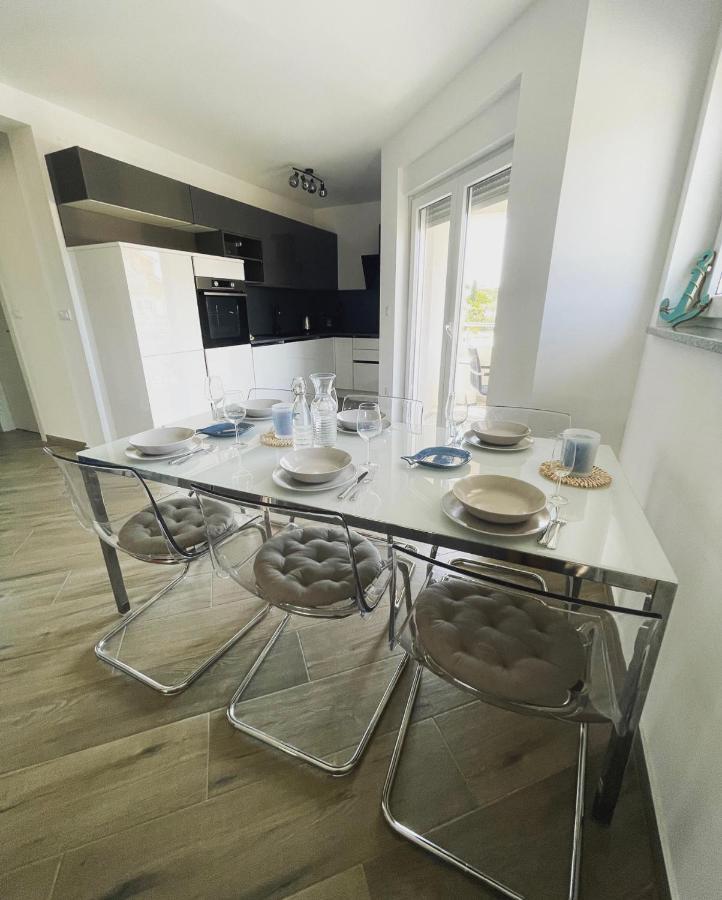 Apartment Mala Μεντουλίν Εξωτερικό φωτογραφία