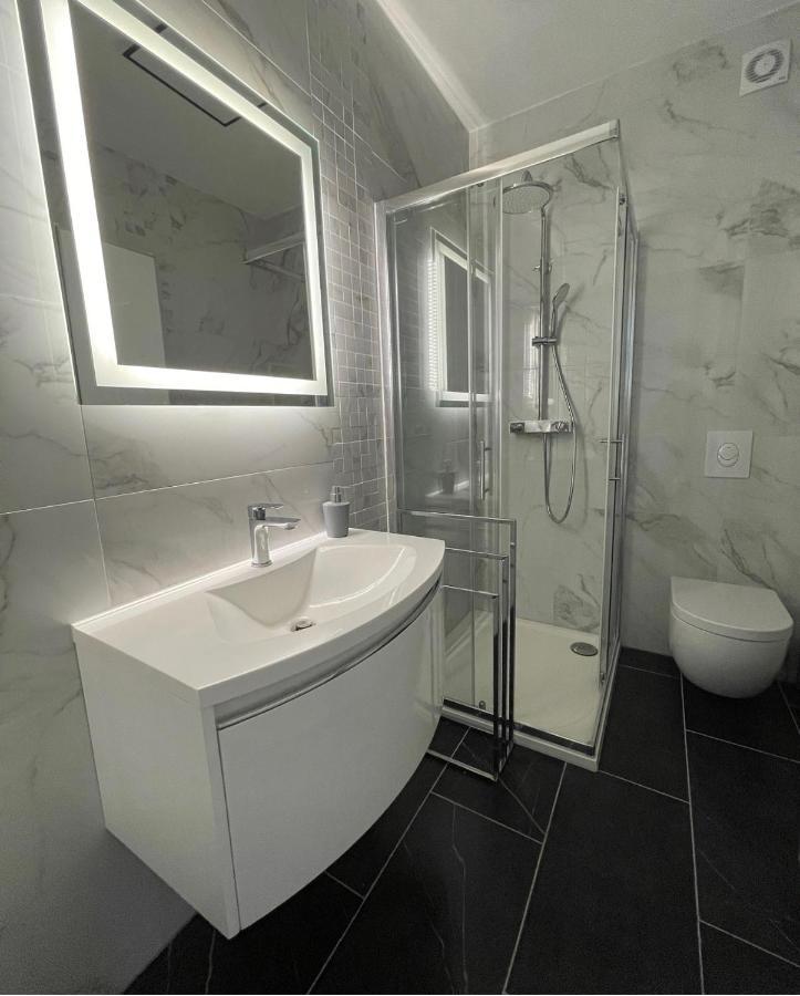 Apartment Mala Μεντουλίν Εξωτερικό φωτογραφία